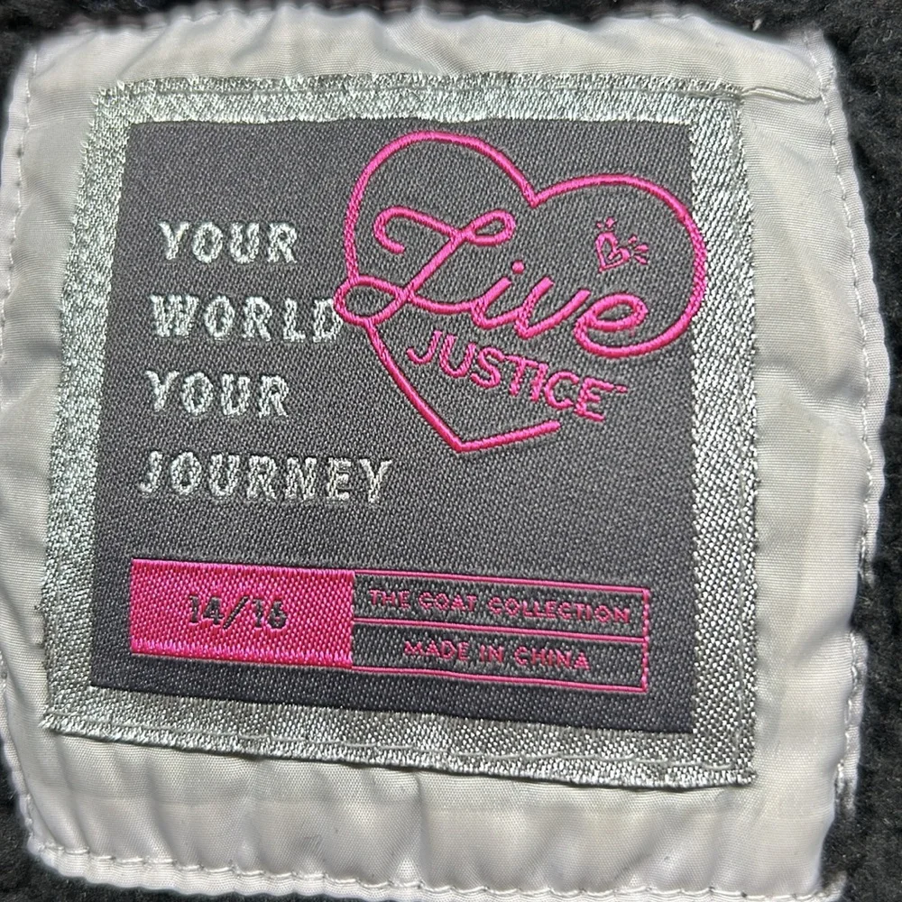 Justice White Puffy coat white with black‎ trim girls size 14/16
